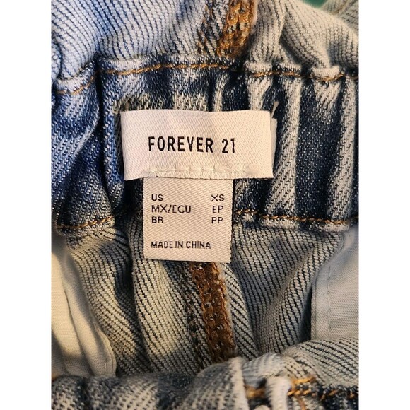 Forever 21 Women's XS Drawstring Paperbag Waist High Rise Cuffed Light Wash Jean - Picture 7 of 10
